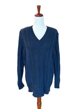 L.L. Bean Signature Women's Cableknit, Fisherman Sweater Navy Blue Med